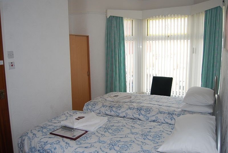 Tudor House Blackpool Esterno foto