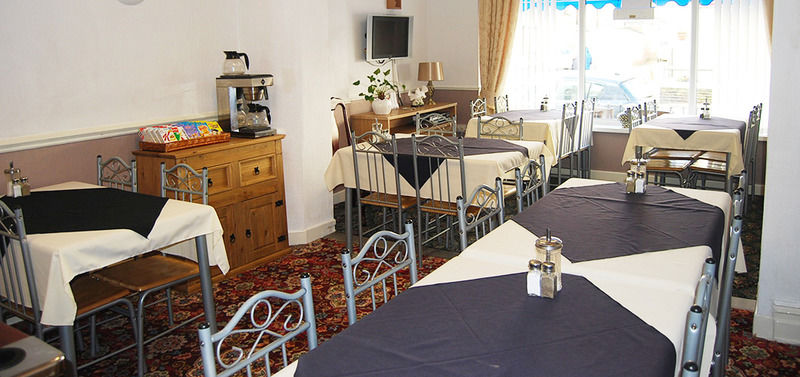 Tudor House Blackpool Esterno foto